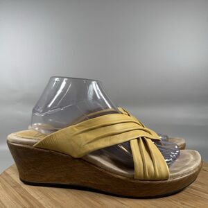 Dansko Avalon Criss Cross Wedge Leather Yellow‎ Womens EU 41 US 10.5-11 Sandals